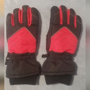 3M Thinsulate , waterproof, winter gloves for boys & girls , black & red